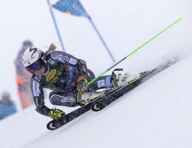 Ragnhild Mowinckel nummer fem i storslalåm i Courchevel