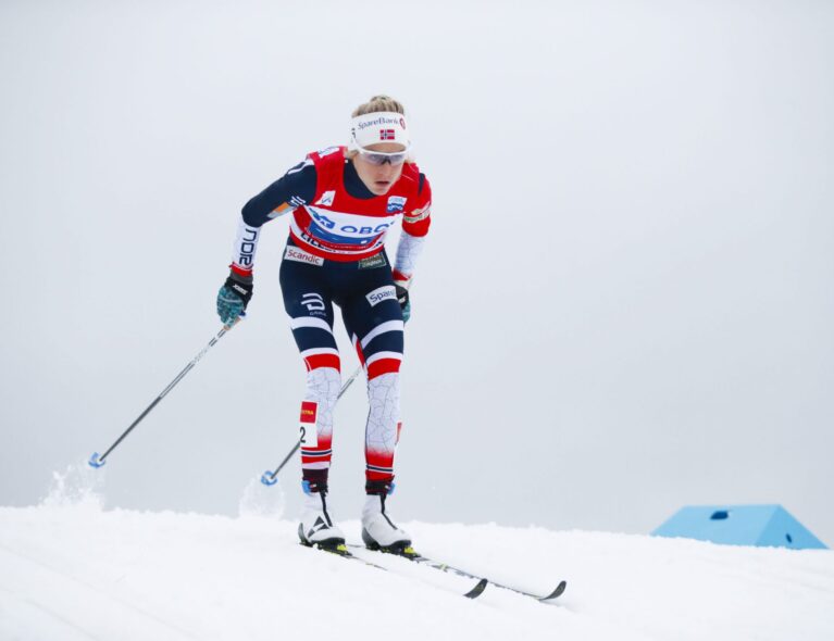 Johaug parkerte Kalla og vant minitouren på Lillehammer
