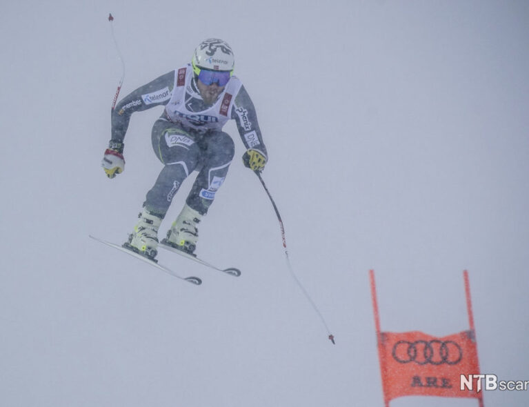 Dobbelt norsk i VM-utforen – Jansrud tok sitt første VM-gull