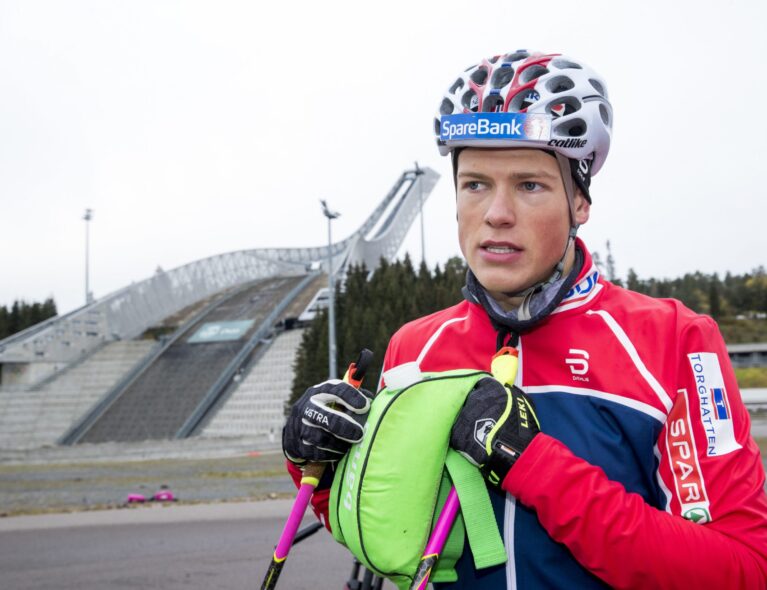Klæbo utsetter juledilemmaet, ikke overbevist om høydetrening