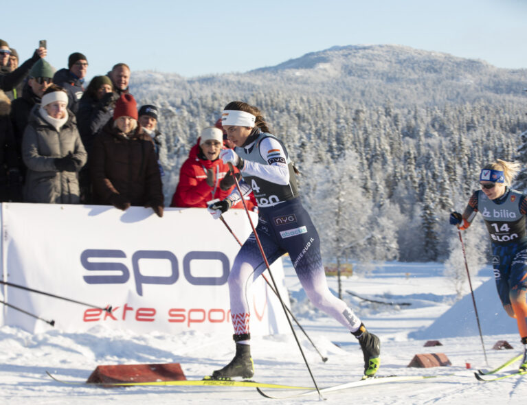 Abacus IT er hovedsponsor: -Kristine er mystisk og går sine egne veier. Vi har felles verdier, sier markedssjefen